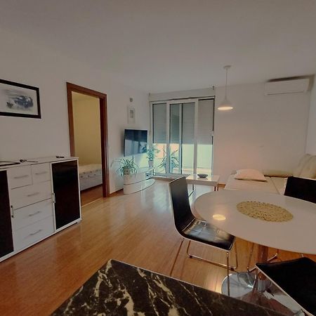 Apartment Sara Split Luaran gambar