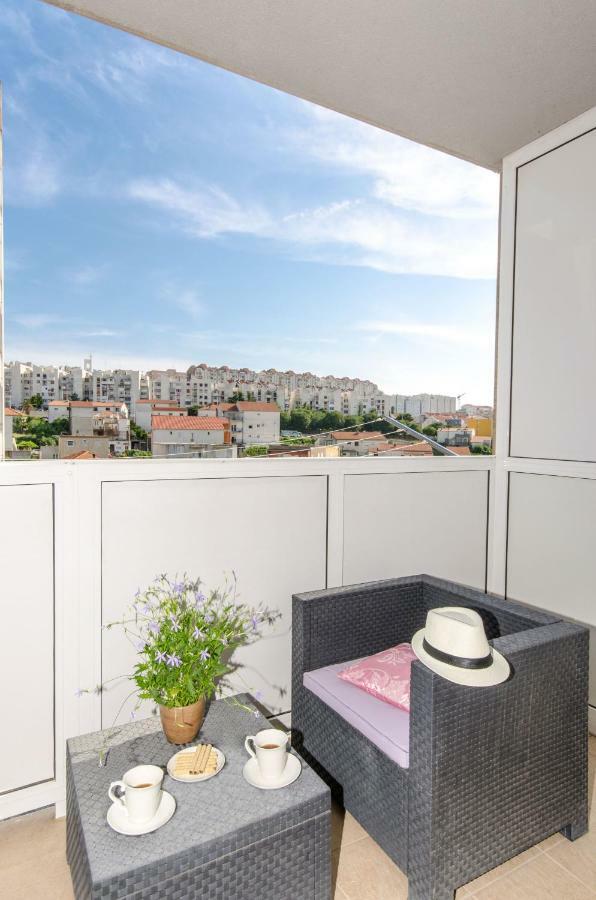 Apartment Sara Split Luaran gambar